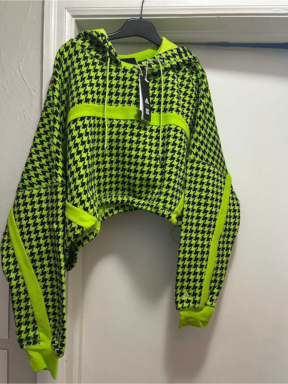 Ivy Park Neon Lime & Black Houndstooth Cropped Hoodie NWT M - Picture 1 of 4
